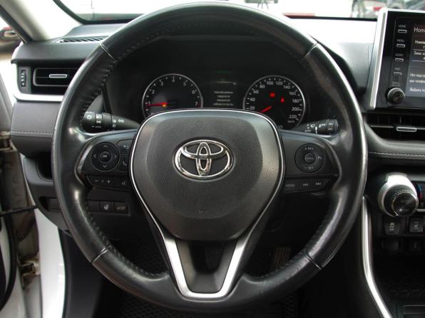 Toyota RAV4 V (XA50) с пробегом 2021 года, цена 3 185 000 рублей, 123000 км, внедорожник, Автокод Объявления