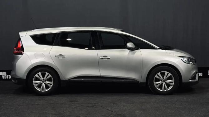 Renault Scenic IV с пробегом 2018 года, цена 1 580 000 рублей, 156598 км, минивэн, Автокод Объявления
