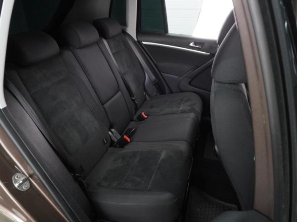 Volkswagen Tiguan I Рестайлинг с пробегом 2014 года, цена 1 249 000 рублей, 210205 км, внедорожник, Автокод Объявления