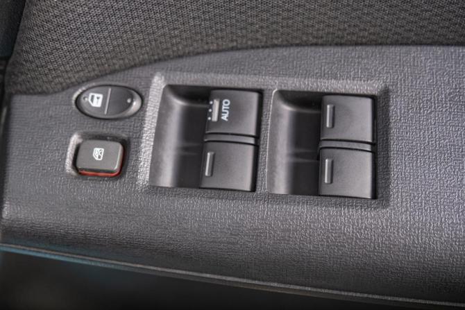 Honda Freed I Рестайлинг с пробегом 2013 года, цена 1 279 000 рублей, 96000 км, компактвэн, Автокод Объявления
