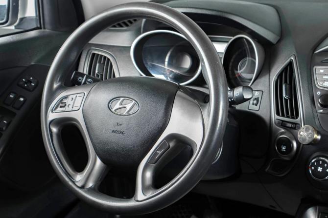 Hyundai ix35 I Рестайлинг с пробегом 2014 года, цена 1 059 000 рублей, 186000 км, внедорожник, Автокод Объявления