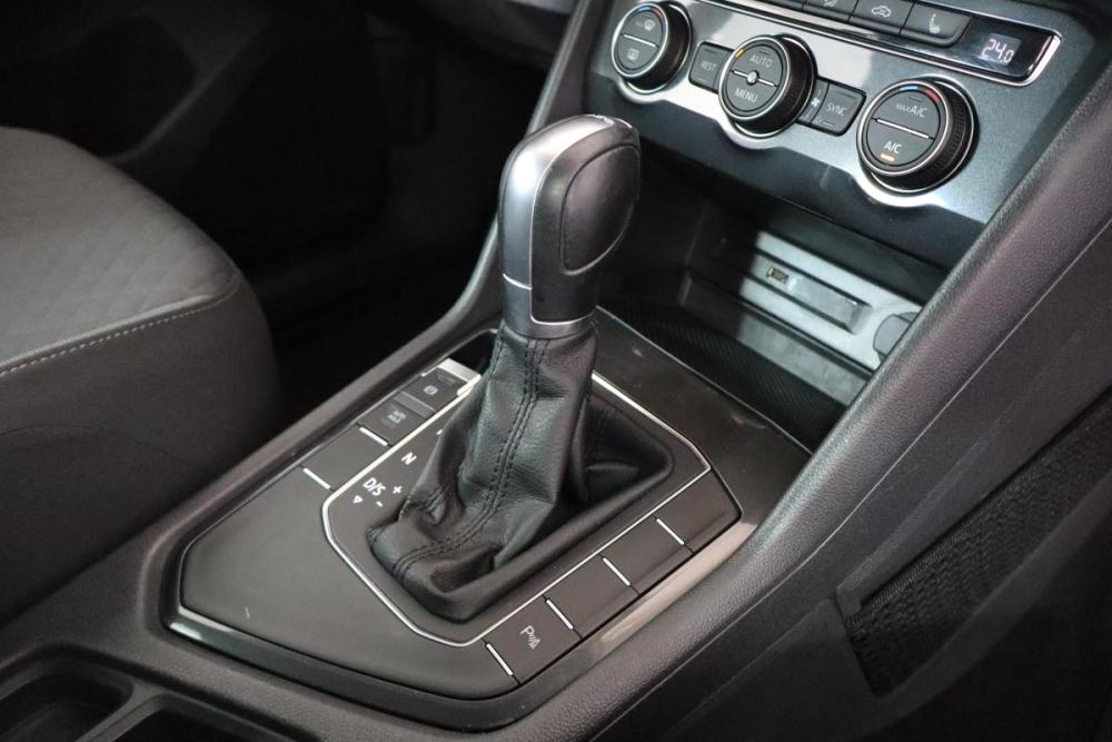 Volkswagen Tiguan II Санкт-Петербург  - изображение 11