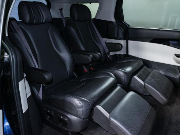 Kia Carnival IV с пробегом 2022 года, цена 3 850 000 рублей, 91013 км, минивэн, Автокод Объявления