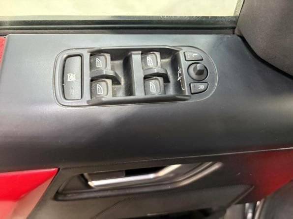 Land Rover Freelander II с пробегом 2009 года, цена 730 000 рублей, 301300 км, внедорожник, Автокод Объявления