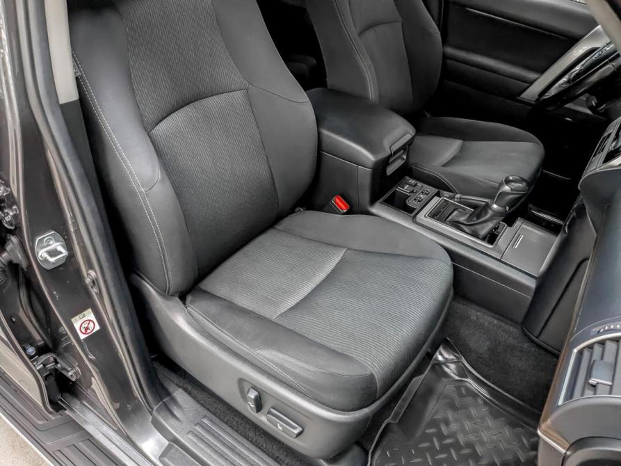 Toyota Land Cruiser Prado 150 Series Рестайлинг 2 Москва  - изображение 24
