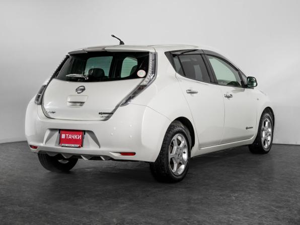 Nissan Leaf I (ZE0/AZE0) с пробегом 2011 года, цена 595 000 рублей, 132994 км, хэтчбек, Автокод Объявления