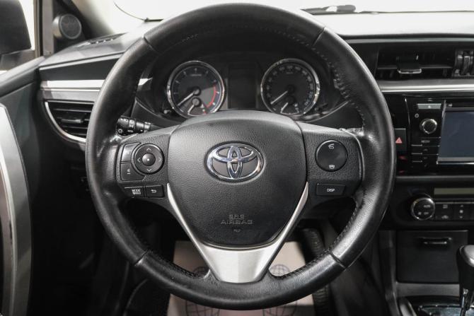 Toyota Corolla XI (E160 E170 E180) с пробегом 2013 года, цена 1 479 000 рублей, 157000 км, седан, Автокод Объявления