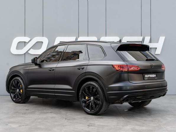 Volkswagen Touareg III с пробегом 2019 года, цена 6 880 000 рублей, 99090 км, внедорожник, Автокод Объявления