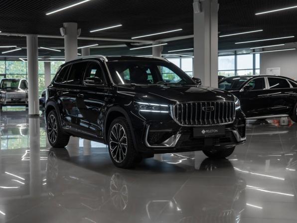 Geely Monjaro I Рестайлинг 2 с пробегом 2025 года, цена 4 000 000 рублей, 1000 км, внедорожник, Автокод Объявления