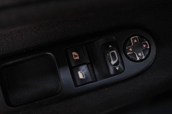 Peugeot 207 I с пробегом 2008 года, цена 399 000 рублей, 204000 км, хэтчбек, Автокод Объявления