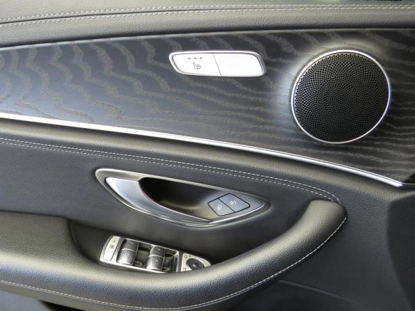 Mercedes-Benz E-Класс V (W213 S213 C238) Рестайлинг с пробегом 2021 года, цена 3 920 000 рублей, 151479 км, седан, Автокод Объявления