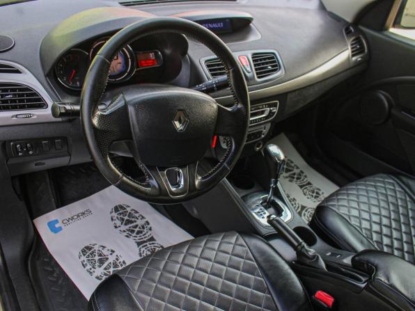 Renault Fluence I Рестайлинг с пробегом 2013 года, цена 597 000 рублей, 144700 км, седан, Автокод Объявления