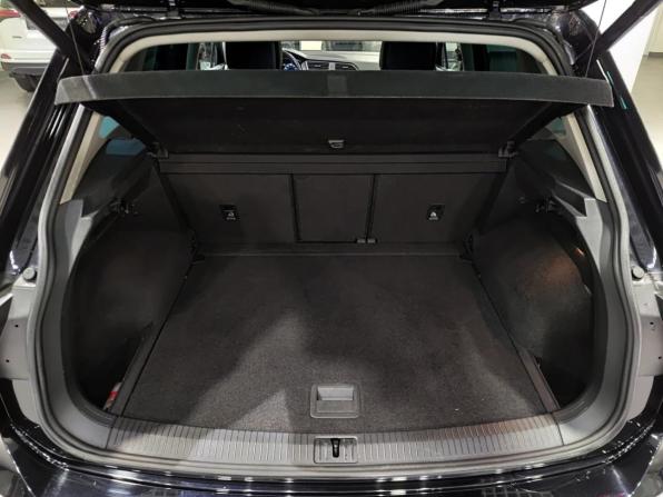 Volkswagen Tiguan II с пробегом 2017 года, цена 2 520 000 рублей, 107647 км, внедорожник, Автокод Объявления
