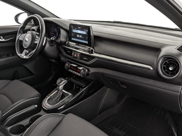 Kia Cerato IV с пробегом 2021 года, цена 2 035 000 рублей, 90384 км, седан, Автокод Объявления