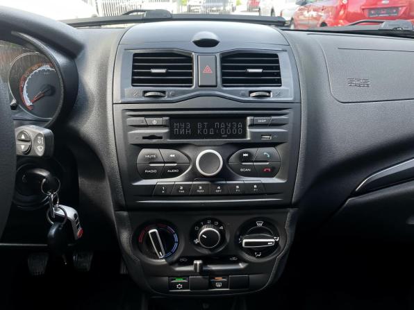 Lada (ВАЗ) Granta I Рестайлинг с пробегом 2023 года, цена 965 000 рублей, 27992 км, универсал, Автокод Объявления