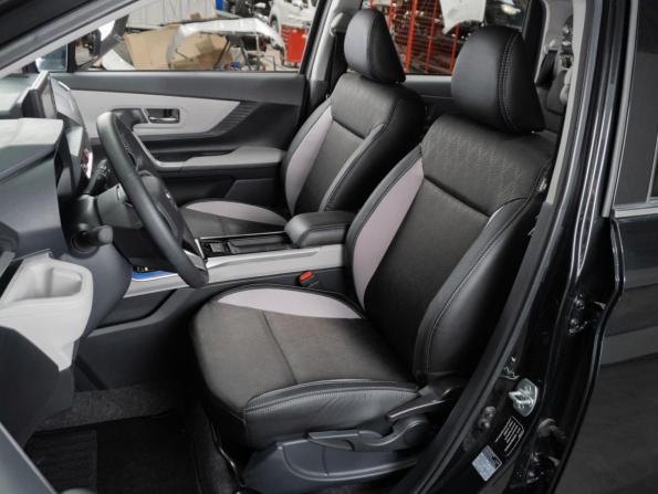 Toyota Veloz с пробегом 2023 года, цена 4 249 000 рублей, 38 км, минивэн, Автокод Объявления