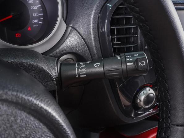 Nissan Juke I с пробегом 2011 года, цена 899 000 рублей, 212239 км, внедорожник, Автокод Объявления