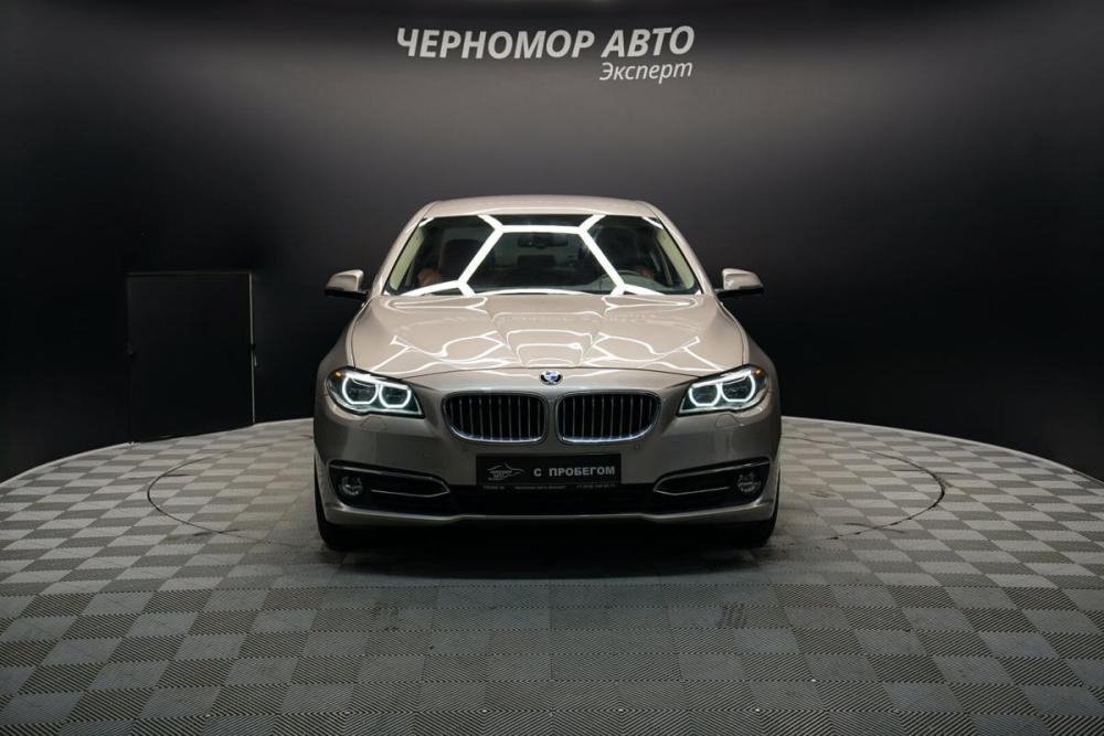 BMW 5 серии VI (F10/F11/F07) Рестайлинг Крым  - изображение 8