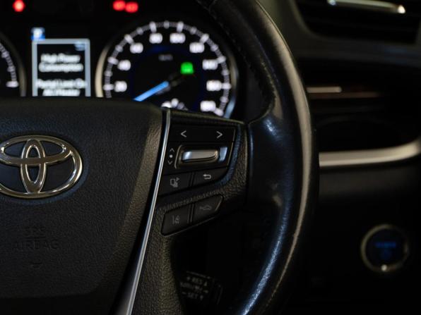 Toyota Vellfire II Рестайлинг с пробегом 2019 года, цена 4 098 999 рублей, 106830 км, минивэн, Автокод Объявления