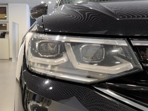 Volkswagen Tiguan II Рестайлинг с пробегом 2021 года, цена 4 200 000 рублей, 93552 км, внедорожник, Автокод Объявления