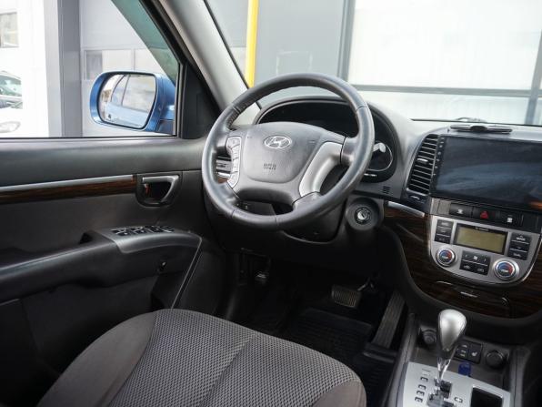 Hyundai Santa Fe II Рестайлинг с пробегом 2012 года, цена 1 250 000 рублей, 228021 км, внедорожник, Автокод Объявления