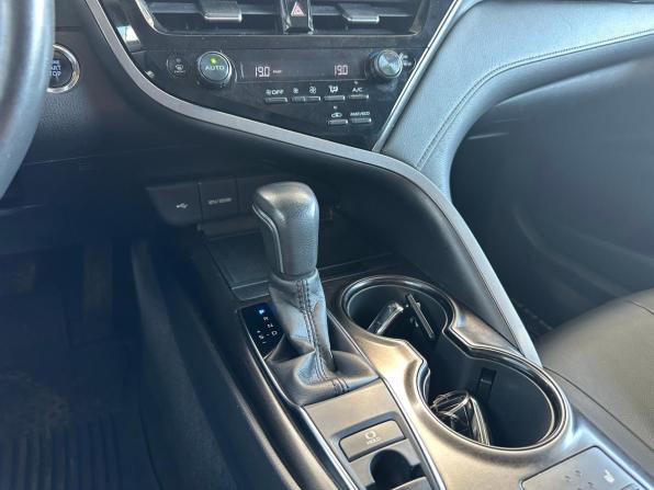Toyota Camry VIII (XV70) Рестайлинг с пробегом 2021 года, цена 2 650 000 рублей, 146900 км, седан, Автокод Объявления