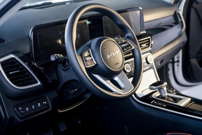 Kia Seltos I Рестайлинг с пробегом 2026 года, цена 3 800 000 рублей, 16 км, внедорожник, Автокод Объявления