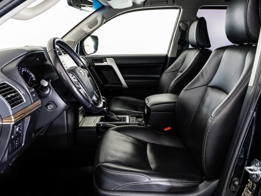 Toyota Land Cruiser Prado 150 Series Рестайлинг 3 Санкт-Петербург  - изображение 22