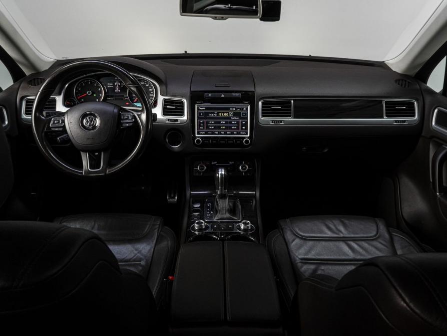 Volkswagen Touareg II Рестайлинг Тюмень  - изображение 19