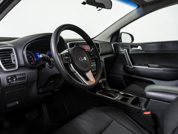 Kia Sportage IV Рестайлинг с пробегом 2019 года, цена 2 030 000 рублей, 84142 км, внедорожник, Автокод Объявления
