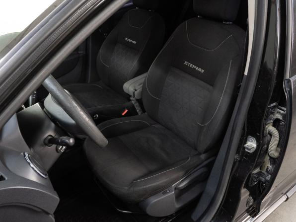 Renault Sandero II с пробегом 2015 года, цена 719 000 рублей, 145455 км, хэтчбек, Автокод Объявления