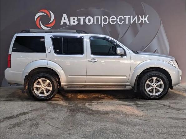 Nissan Pathfinder III Рестайлинг с пробегом 2011 года, цена 1 450 000 рублей, 162133 км, внедорожник, Автокод Объявления