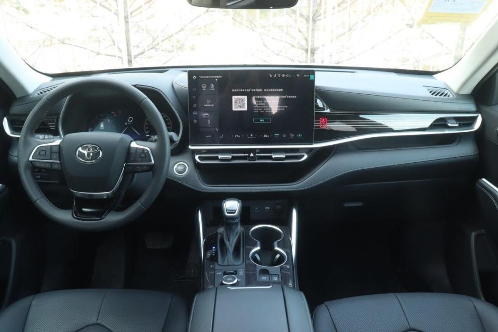 Toyota Highlander IV (XU70) Казань  - изображение 7