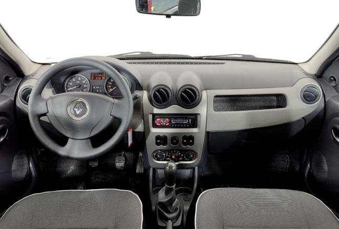 Renault Logan I Рестайлинг с пробегом 2012 года, цена 680 000 рублей, 77140 км, седан, Автокод Объявления