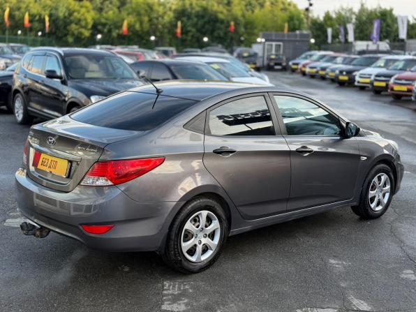Hyundai Solaris I с пробегом 2012 года, цена 599 000 рублей, 240759 км, седан, Автокод Объявления