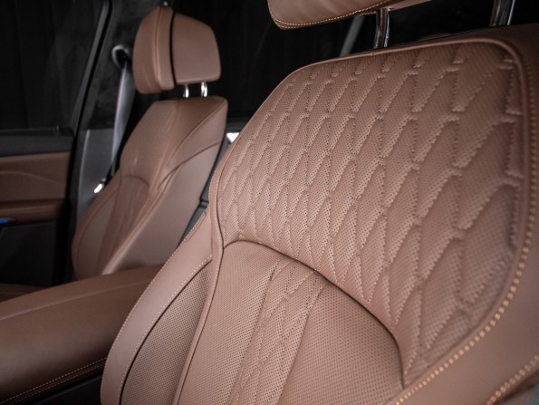 Новый BMW X7 I (G07) Рестайлинг 2024 года, цена 21 172 900 рублей, внедорожник, Автокод Объявления
