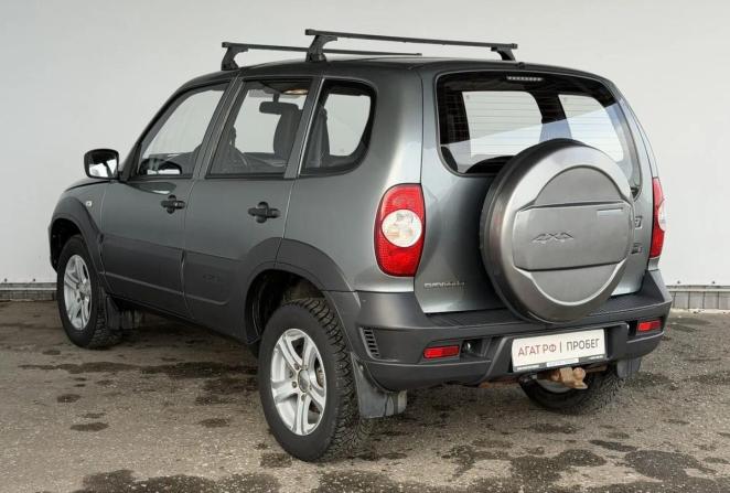 Chevrolet Niva I Рестайлинг с пробегом 2015 года, цена 560 000 рублей, 60984 км, внедорожник, Автокод Объявления