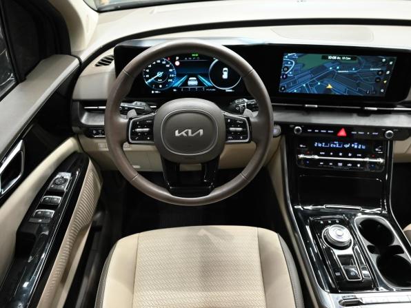 Kia Carnival IV с пробегом 2022 года, цена 4 700 000 рублей, 53865 км, минивэн, Автокод Объявления