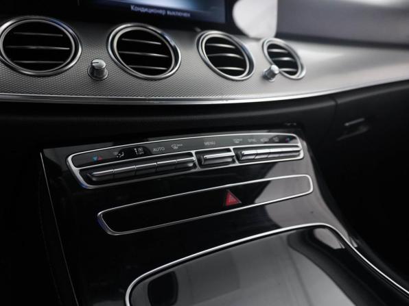 Mercedes-Benz E-Класс V (W213 S213 C238) с пробегом 2016 года, цена 2 349 099 рублей, 113793 км, седан, Автокод Объявления
