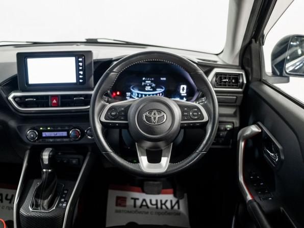 Toyota Raize I с пробегом 2020 года, цена 1 550 500 рублей, 79160 км, внедорожник, Автокод Объявления