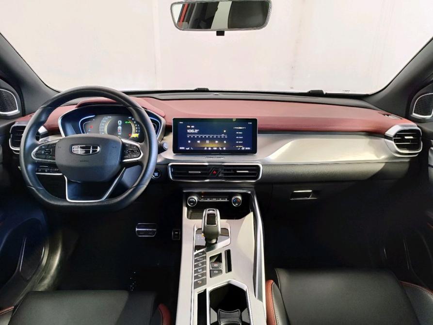 Geely Coolray I Москва  - изображение 8