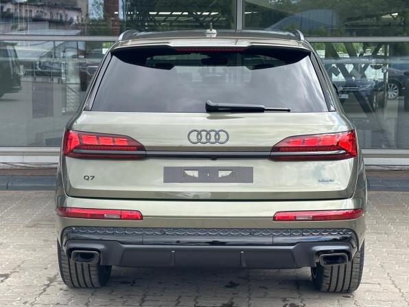 Audi Q7 II (4M) Рестайлинг 2 с пробегом 2025 года, цена 16 500 000 рублей, 10 км, внедорожник, Автокод Объявления