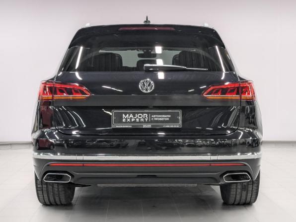 Volkswagen Touareg III с пробегом 2019 года, цена 5 200 000 рублей, 118808 км, внедорожник, Автокод Объявления