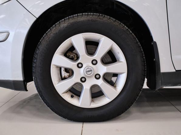 Nissan Tiida I с пробегом 2008 года, цена 535 000 рублей, 210333 км, хэтчбек, Автокод Объявления