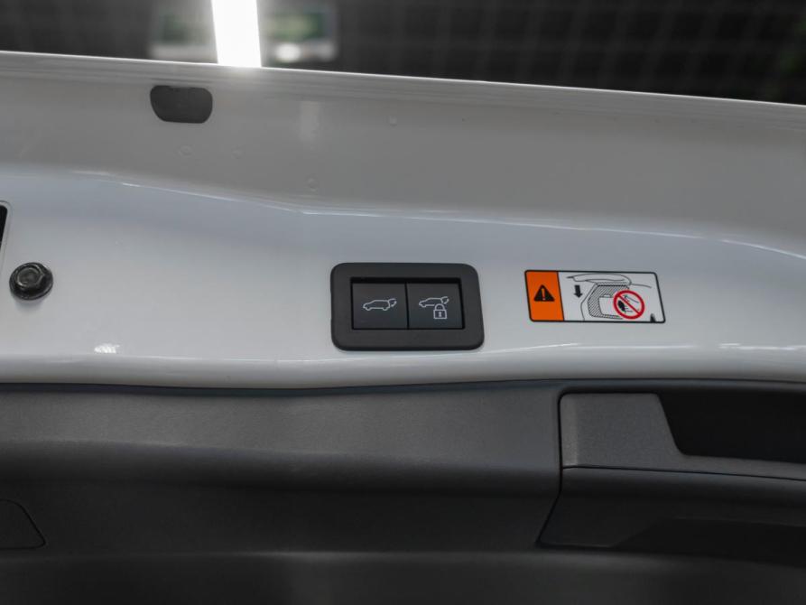 Toyota RAV4 VI (XA60) Москва  - изображение 24