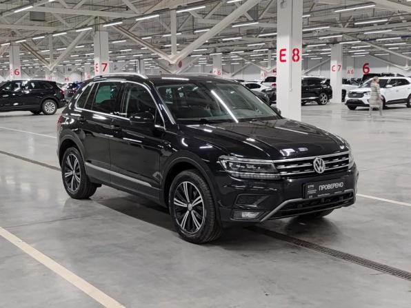 Volkswagen Tiguan II с пробегом 2018 года, цена 2 560 000 рублей, 142519 км, внедорожник, Автокод Объявления