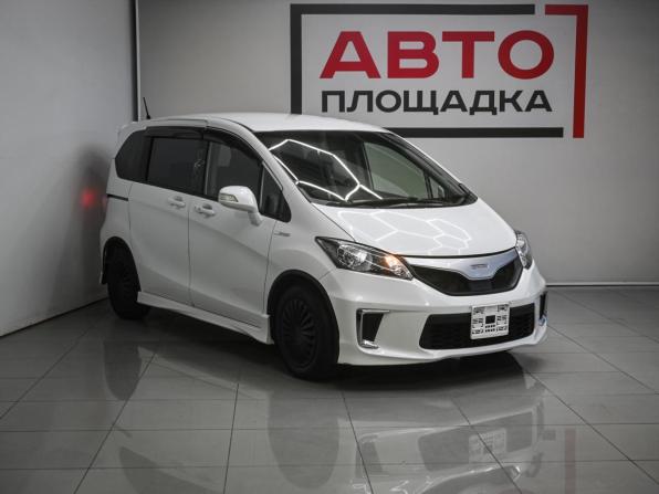 Honda Freed I Рестайлинг 2 с пробегом 2014 года, цена 1 299 000 рублей, 130716 км, компактвэн, Автокод Объявления