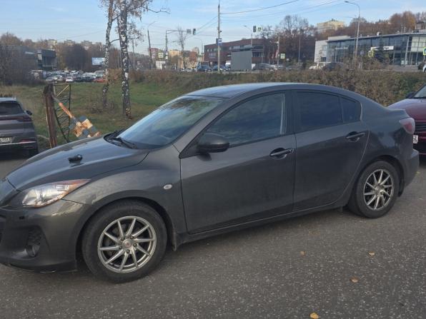 Mazda 3 II (BL) Рестайлинг с пробегом 2011 года, цена 899 000 рублей, 185634 км, седан, Автокод Объявления