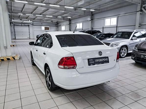 Volkswagen Polo V с пробегом 2014 года, цена 830 000 рублей, 141000 км, седан, Автокод Объявления