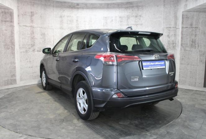 Toyota RAV4 IV (XA40) Рестайлинг с пробегом 2016 года, цена 2 474 000 рублей, 129585 км, внедорожник, Автокод Объявления